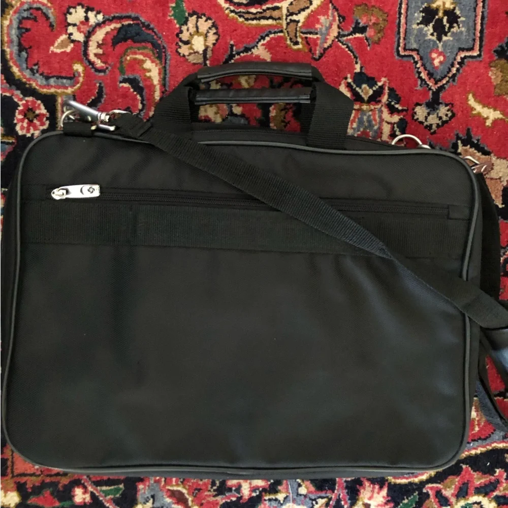 Samsonite 1910 Black Laptop Nylon Briefcase 17” Expandadle
